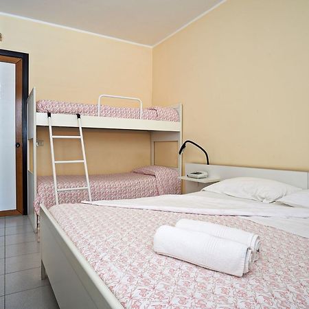 Hotel Mazzurco Cesaro Экстерьер фото